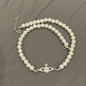 Faux Pearl and Orb Choker Necklace